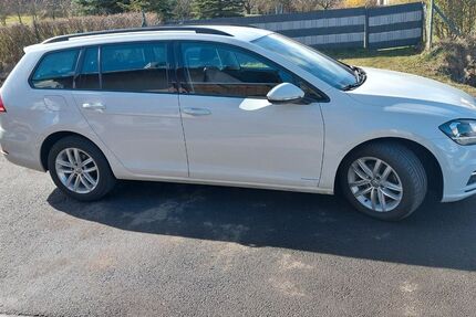 VW Golf 95.000 km 18.200 &euro; Friedelshausen 98634