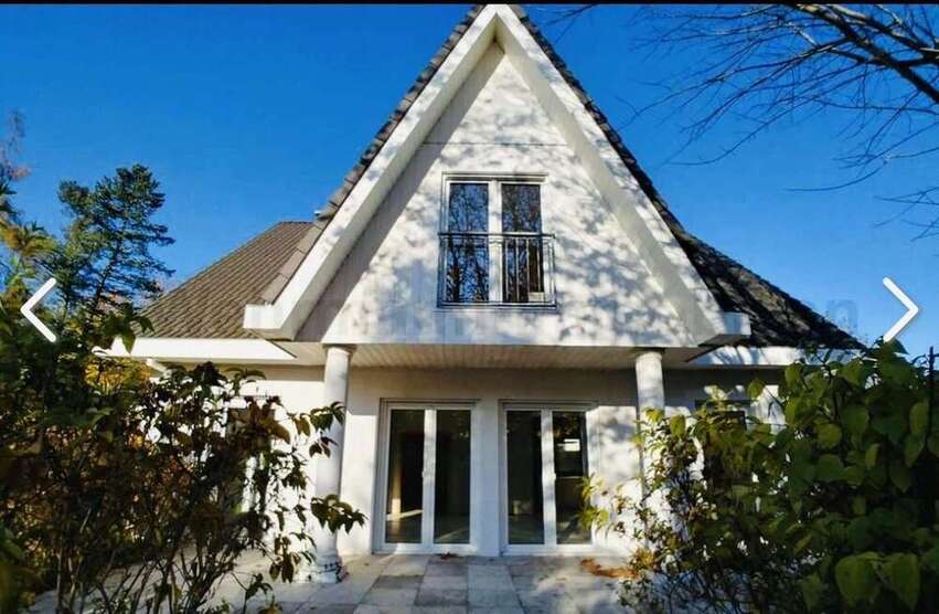Haus zum Kaufen in Kleinmachnow 1.280.000 € 175 m²