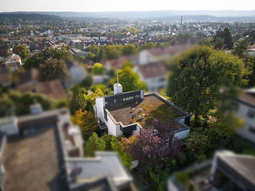 Haus zum Kaufen in Korntal 1.280.000 € 286 m²