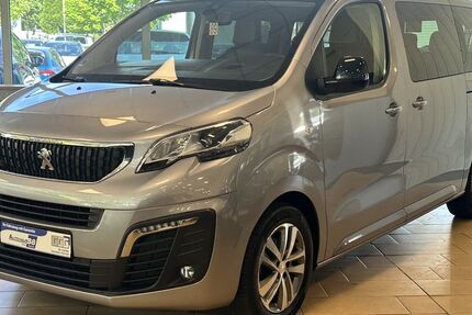 Peugeot Traveller 112.828 km 31.600 € Hennef 53773