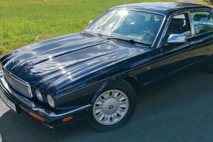 Jaguar Daimler 191.500 km 9.995 &euro; Kranenburg 47559