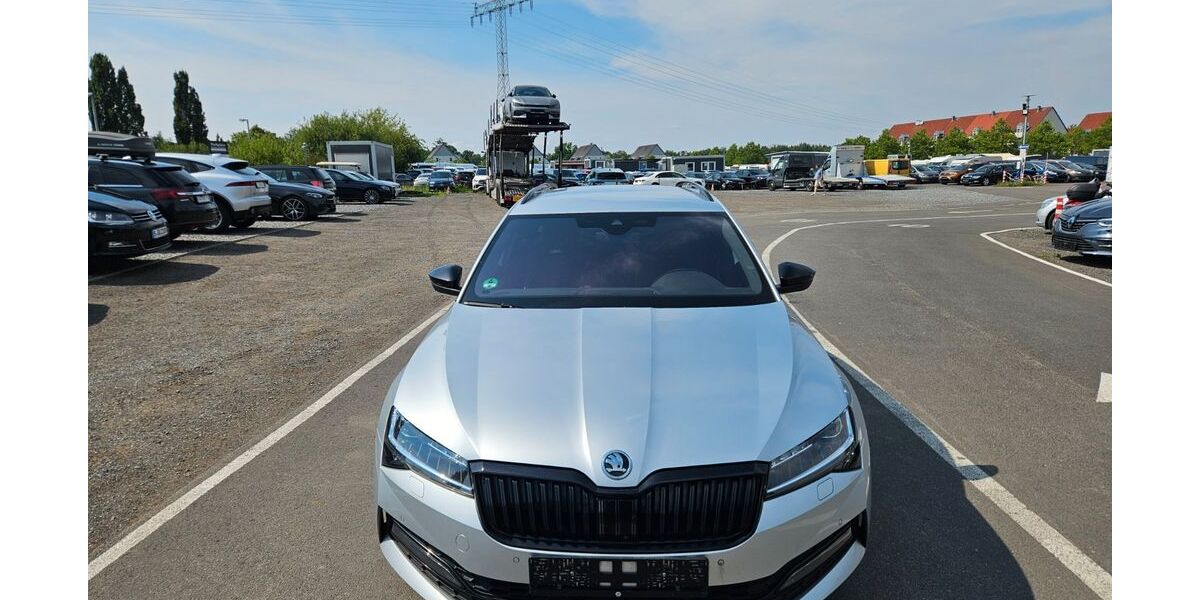 Skoda Superb 238.944 km 17.600 &euro; Berlin 12099