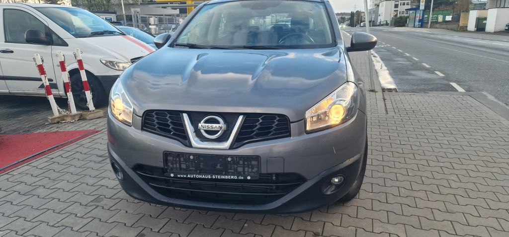 Nissan Qashqai 79.000 km 7.900 &euro; Dietzenbach 63128