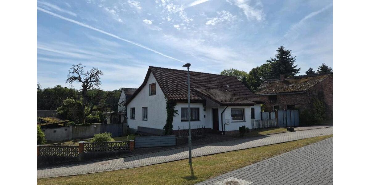 Einfamilienhaus Möckern - 6 Zimmer, 90 m&sup2;, 150.000&euro; | Angebot:27078975