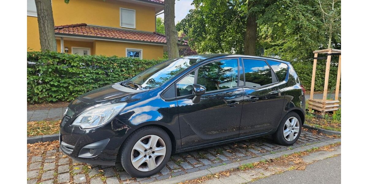Opel Meriva 104.050 km 4.390 &euro; Falkensee 14612