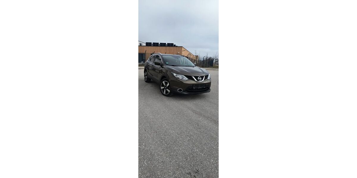 Nissan Qashqai 178.320 km 10.799 &euro; Augsburg 86154