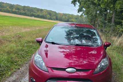 Ford Fiesta 210.000 km 2.200 € Ingelfingen 74653