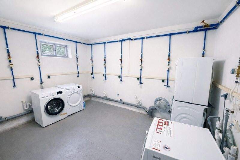 Etagenwohnung Dresden Niedersedlitz - 3 Zimmer, 73 m&sup2;, 160.000&euro; | Angebot:25601124