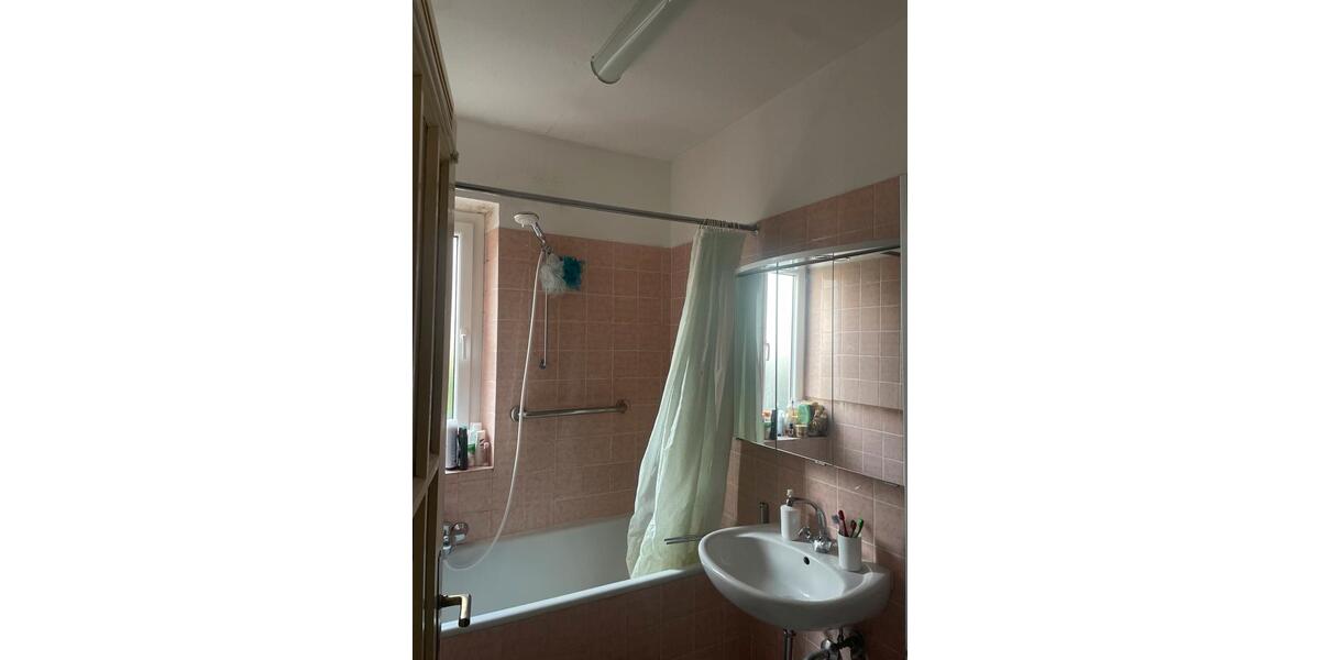 Etagenwohnung Ulm Söflingen - 5 Zimmer, 102 m&sup2;, 487&euro; | Angebot:25305313