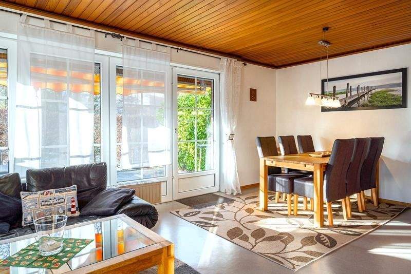 Mehrfamilienhaus, Wohnhaus Wangerland OT Horumersiel Horumersiel - 8 Zimmer, 200 m&sup2;, 399.000&euro; | Angebot:24843411