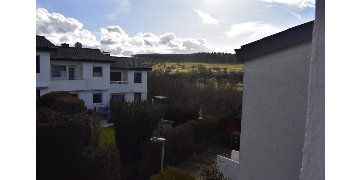 Reihenhaus Neckartenzlingen - 4 Zimmer, 102 m&sup2;, 1.200&euro; | Angebot:24854272