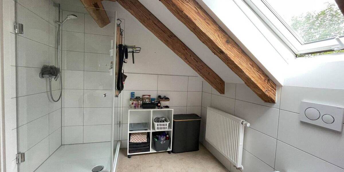 Etagenwohnung Riedenburg Lintlhof - 2 Zimmer, 91 m&sup2;, 780&euro; | Angebot:26684011