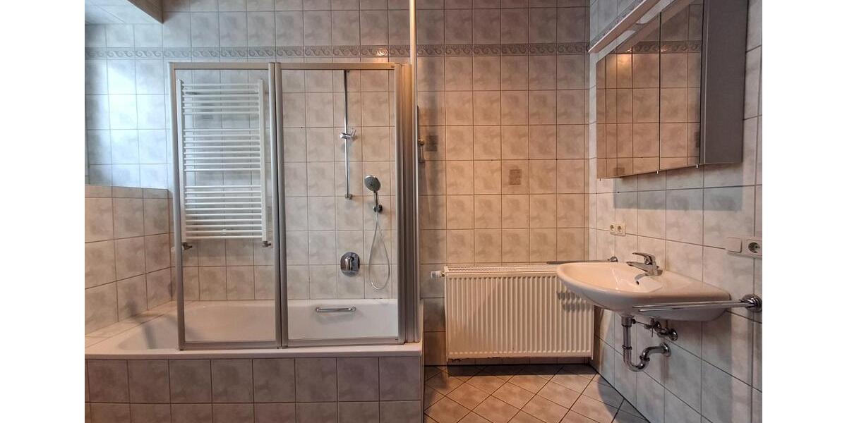 Einfamilienhaus Küps - 3 Zimmer, 95 m&sup2;, 800&euro; | Angebot:26452897