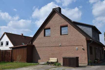 Haus Reinfeld - 4 Zimmer, 95 m&sup2;, 348.000&euro; | Angebot:26422566