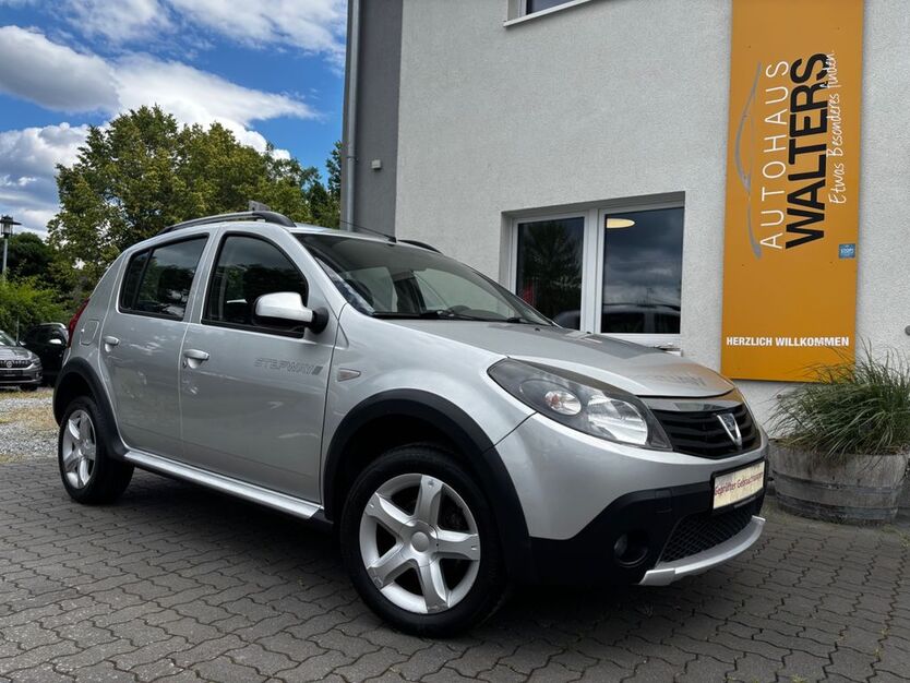 Dacia Sandero 160.000 km 3.885 € Stockelsdorf bei Lübeck 23617
