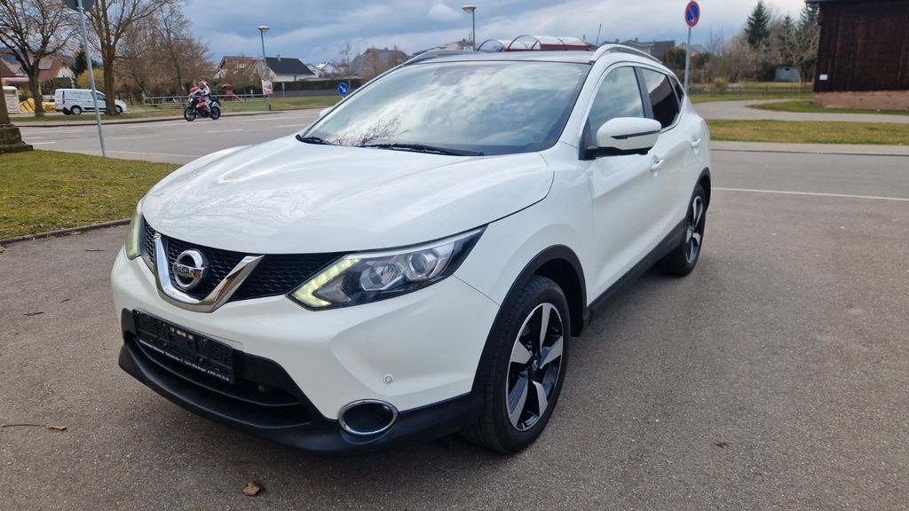 Nissan Qashqai 114.400 km 9.899 &euro; Rangendingen 72414