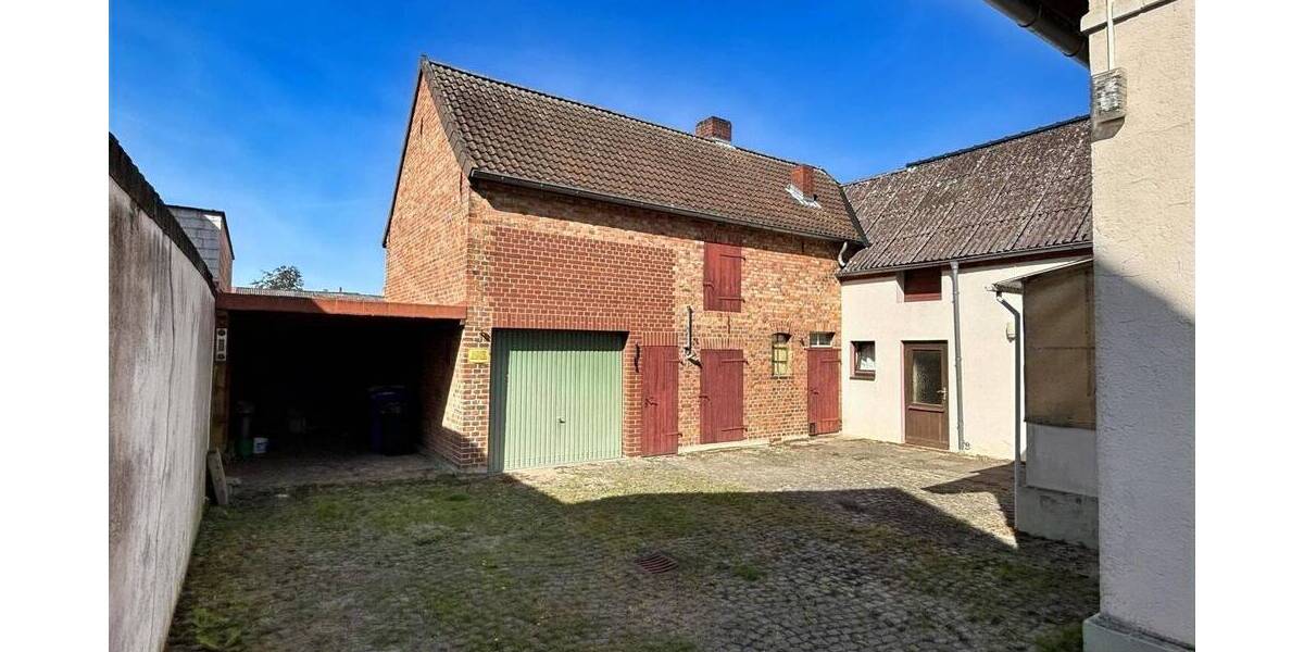 Doppelhaushälfte Lüchow - 7 Zimmer, 141 m&sup2;, 159.000&euro; | Angebot:25731870