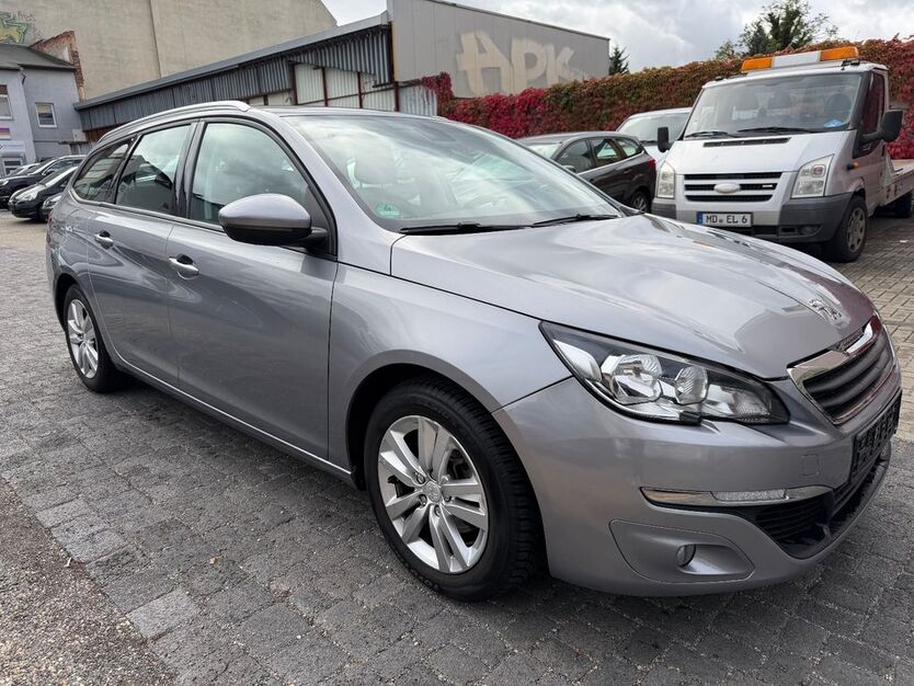 Peugeot 308 165.000 km 4.490 € Magdeburg 39112
