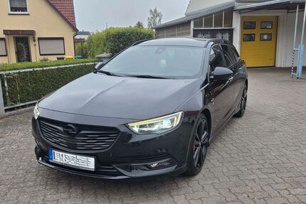 Opel Insignia 94.500 km 21.500 &euro; Rostock 18069