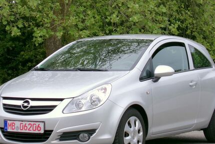 Opel Corsa 136.900 km 2.480 &euro; Holzkirchen 83607