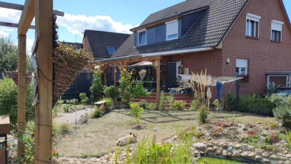 Zwei massive Doppelhaushälften auch einzeln möglich 2 zimmer