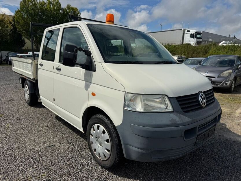 VW T5 Transporter 109.000 km 6.990 € Schwenningen 78056