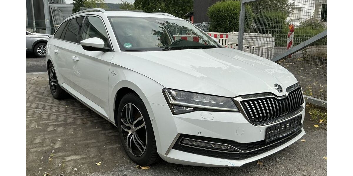 Skoda Superb 93.121 km 26.400 &euro; Eitorf 53783