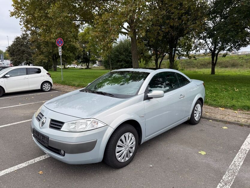 Renault Megane 149.000 km 1.900 € Wiesbaden 65201