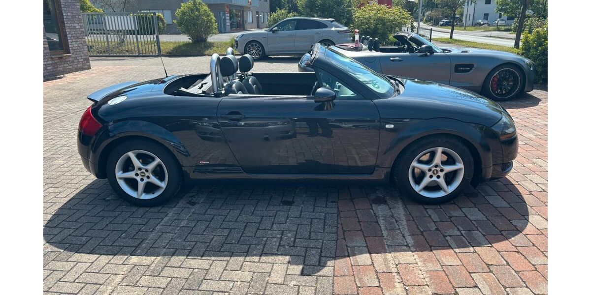 Audi TT 270.000 km 3.800 &euro; Versmold 33775