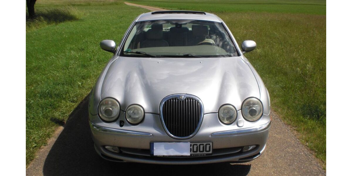 Jaguar S-Type 316.000 km 790 &euro; Stuttgart 70565