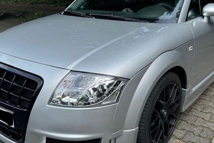 Audi TT 153.000 km 7.500 &euro; Schwäbisch Gmünd 73529