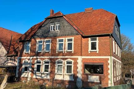Haus Bad Nenndorf - 8 Zimmer, 360 m&sup2;, 295.000&euro; | Angebot:27131246
