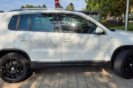 VW Tiguan 162.700 km 14.900 &euro; Vöhringen 89269