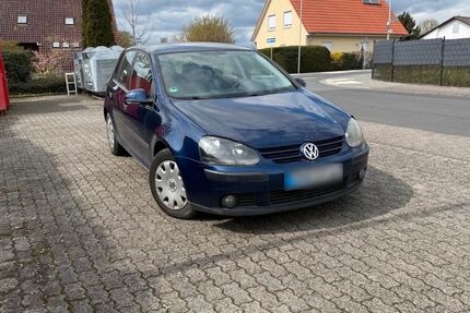 VW Golf 197.000 km 1.499 &euro; Buseck 35418