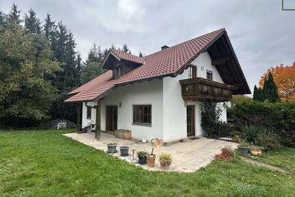 Haus zum Mieten in Niederbergkirchen 1.300 € 160 m² 5 zimmer