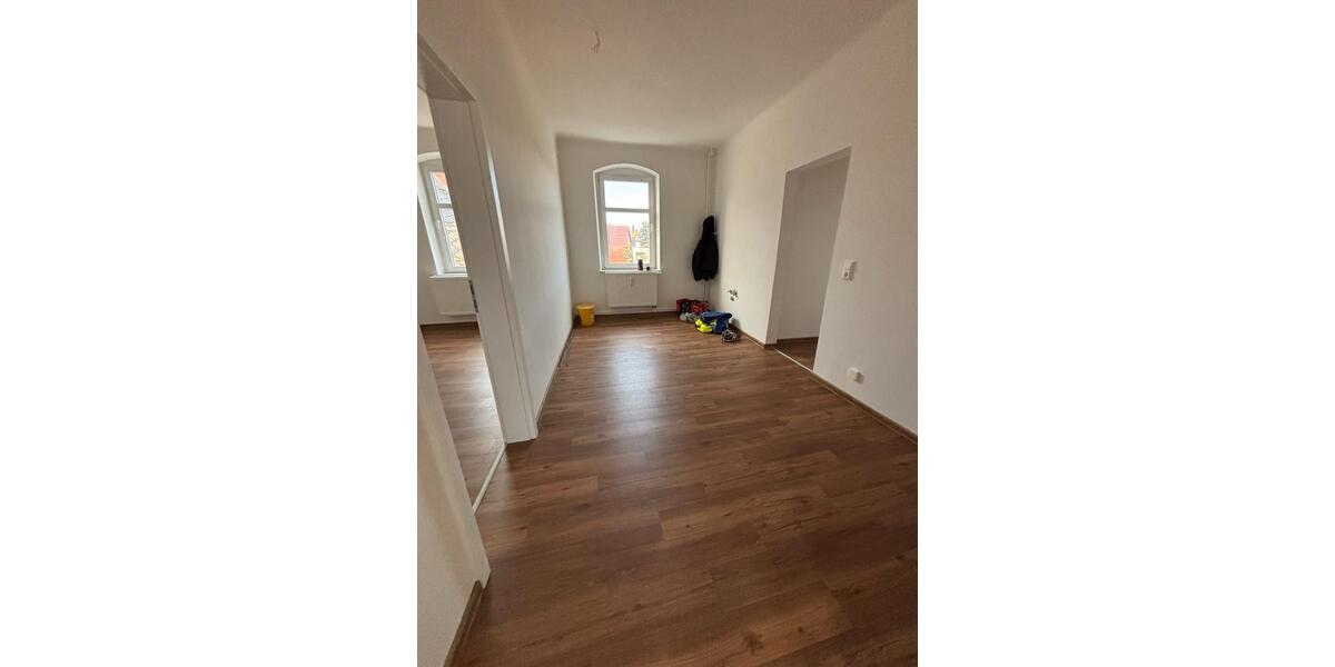 Etagenwohnung Pulsnitz - 4 Zimmer, 120 m&sup2;, 900&euro; | Angebot:24640705