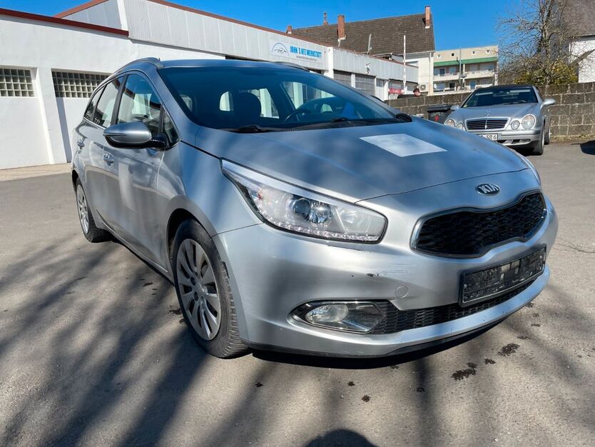 Kia Andere 260.000 km 2.777 € Olmscheid 54689
