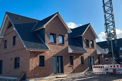 Haus Stelle - 4 Zimmer, 140 m&sup2;, 2.500&euro; | Angebot:26164228