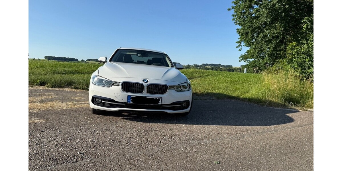 BMW 330 83.170 km 17.500 &euro; Böbingen 86399