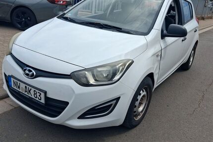Hyundai i20 159.000 km 2.850 &euro; Neustadt/Wstr. 67433