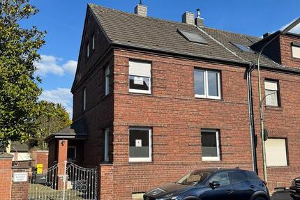 Haus Neuss Holzheim - 6 Zimmer, 162 m&sup2;, 575.000&euro; | Angebot:24372290