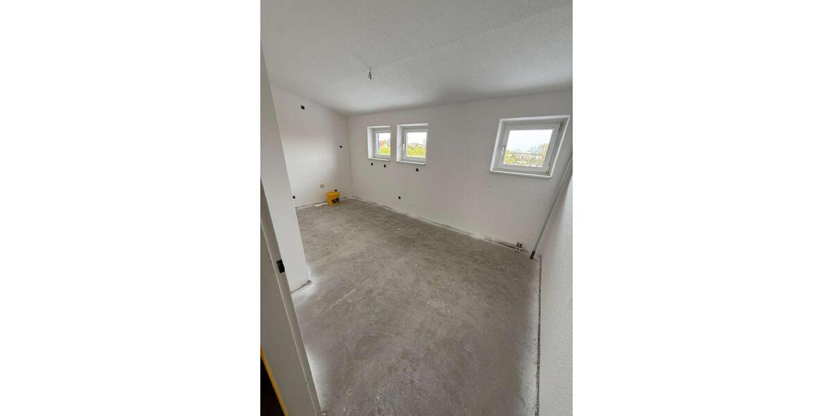 Dachgeschoßwohnung Jessen (Elster) - 4 Zimmer, 109 m&sup2;, 795&euro; | Angebot:26199622