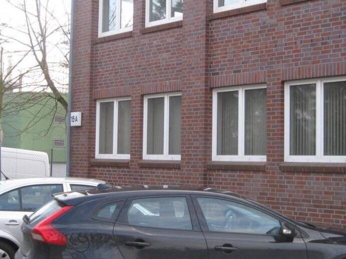 Gewerbeobjekt Ahrensburg - 4 Zimmer, 205 m&sup2;, 1.650&euro; | Angebot:26686611