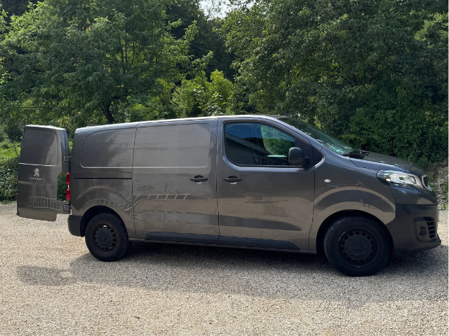 Peugeot Expert Kasten 95.000 km 12.900 € Hartenstein 08118