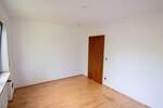 Etagenwohnung Singen - 4 Zimmer, 100 m&sup2;, 290.000&euro; | Angebot:25781556