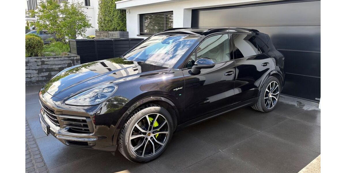 Porsche Cayenne 78.500 km 64.900 &euro; Bad Neuenahr 53474