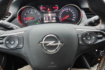 Opel Crossland (X) 61.000 km 11.500 &euro; Wiesbaden 65203