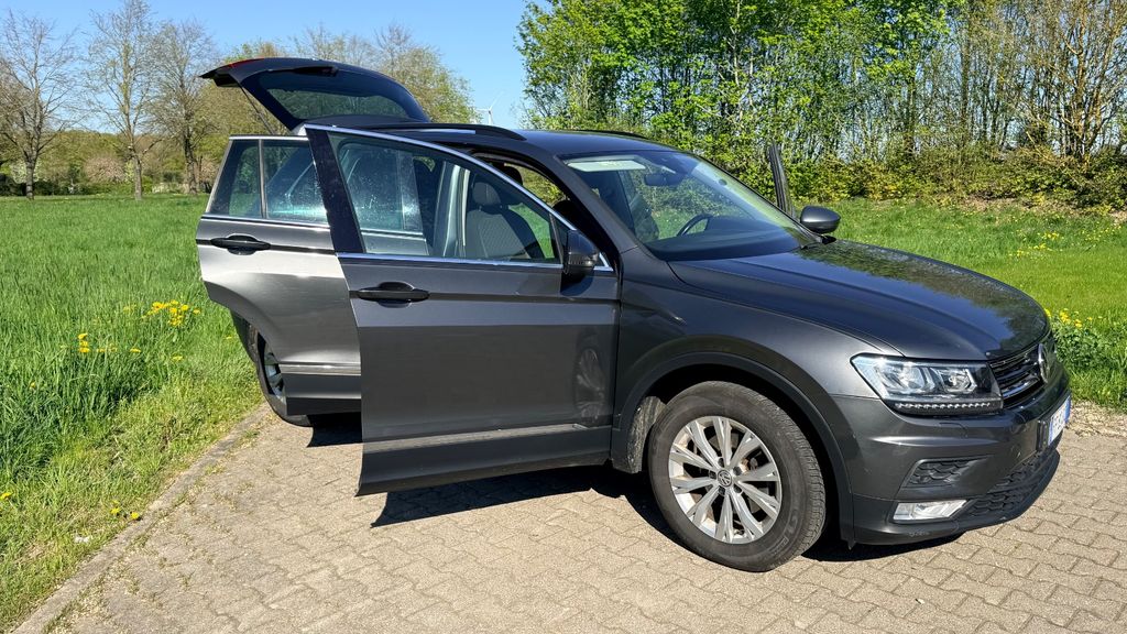 VW Tiguan 211.239 km 14.000 &euro; Bell 56288