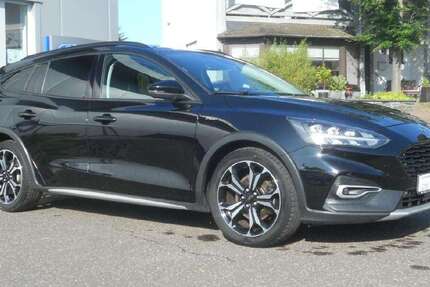 Ford Focus 93.600 km 17.990 € Simmern 55469