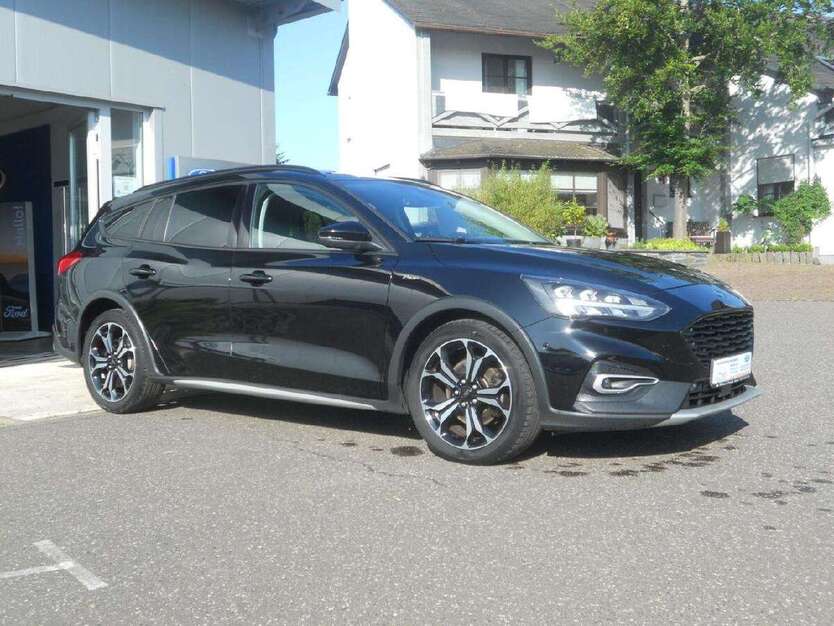 Ford Focus 93.600 km 17.990 € Simmern 55469